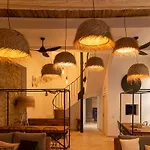 Le S Guest house