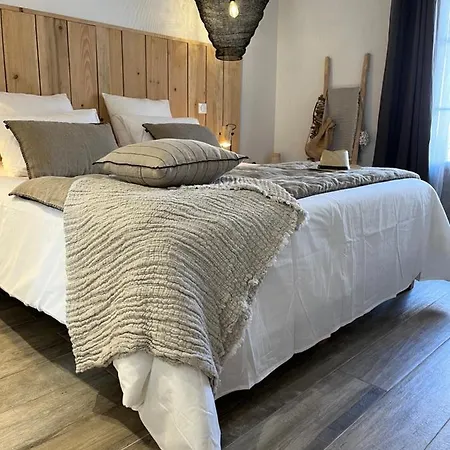 Guest house Le S *
