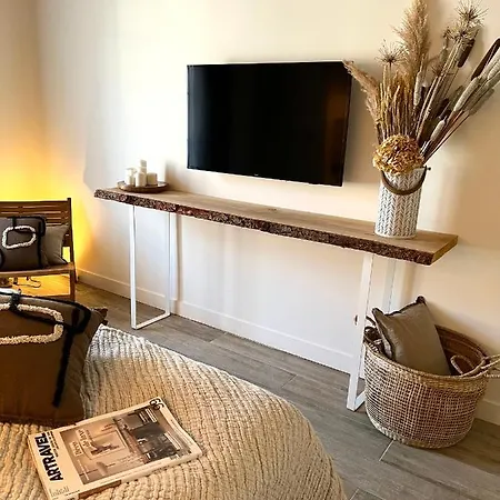 Le S Guest house